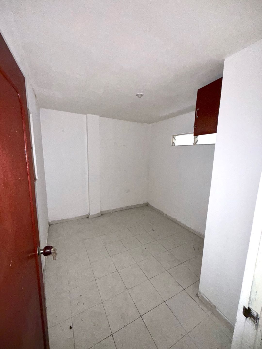 SE VENDE CASA DE DOS PISOS EN BARRIO CALIMA CALI ND9051188