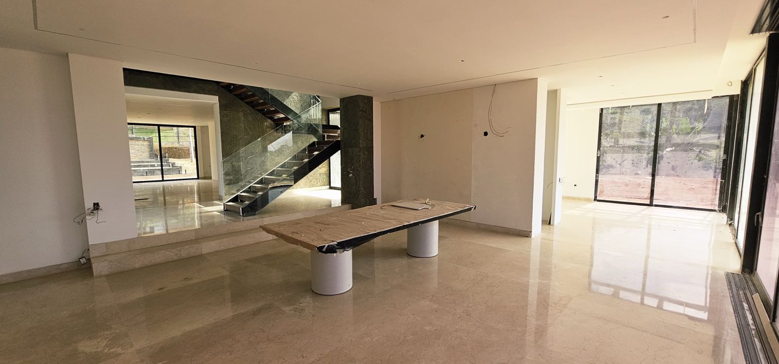 SE VENDE CASA DE LUJO EN CLUB HÍPICO YARUMAL – PANCE CALI
