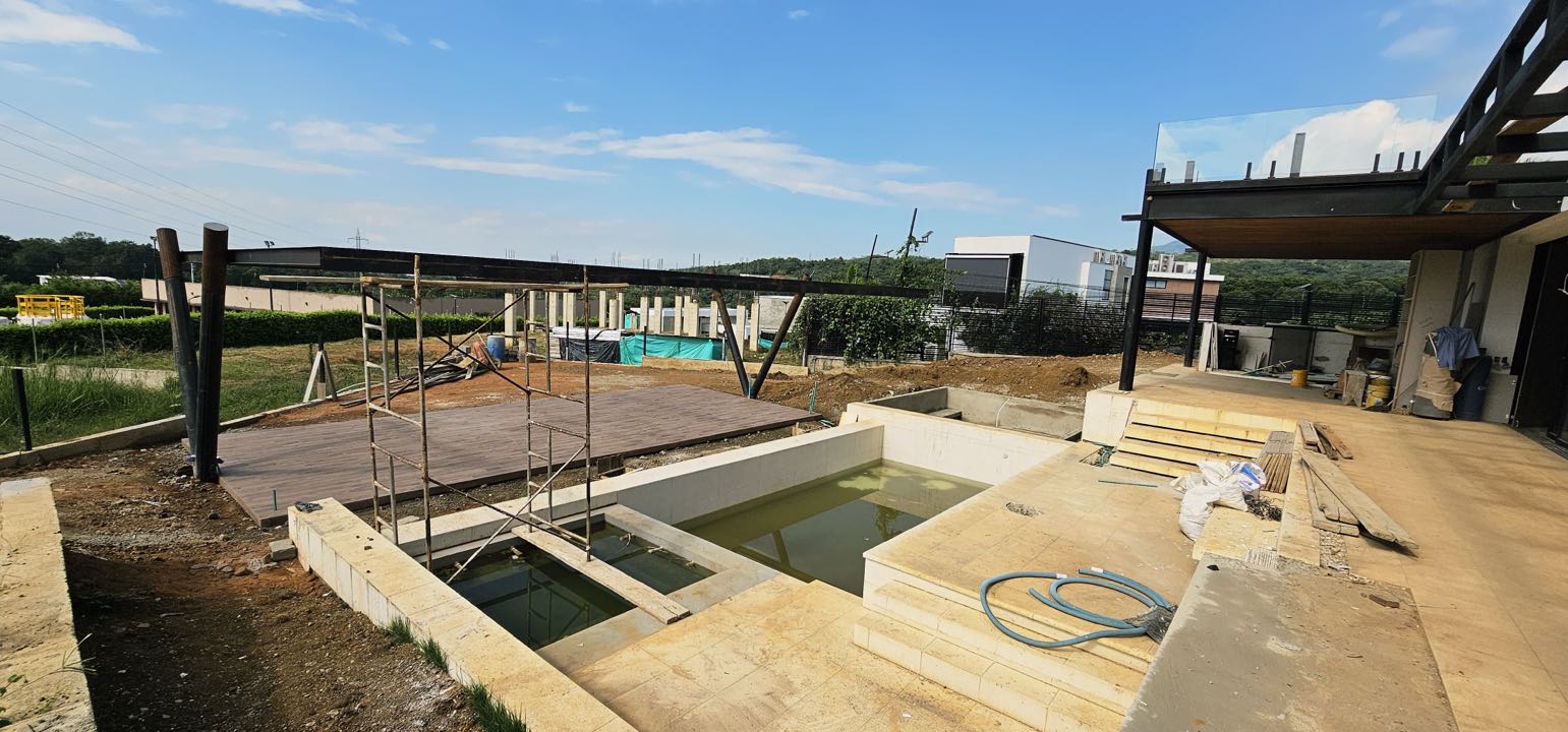 SE VENDE CASA DE LUJO EN CLUB HÍPICO YARUMAL – PANCE CALI