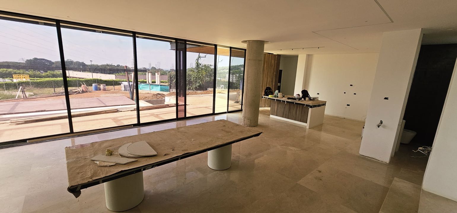 SE VENDE CASA DE LUJO EN CLUB HÍPICO YARUMAL – PANCE CALI