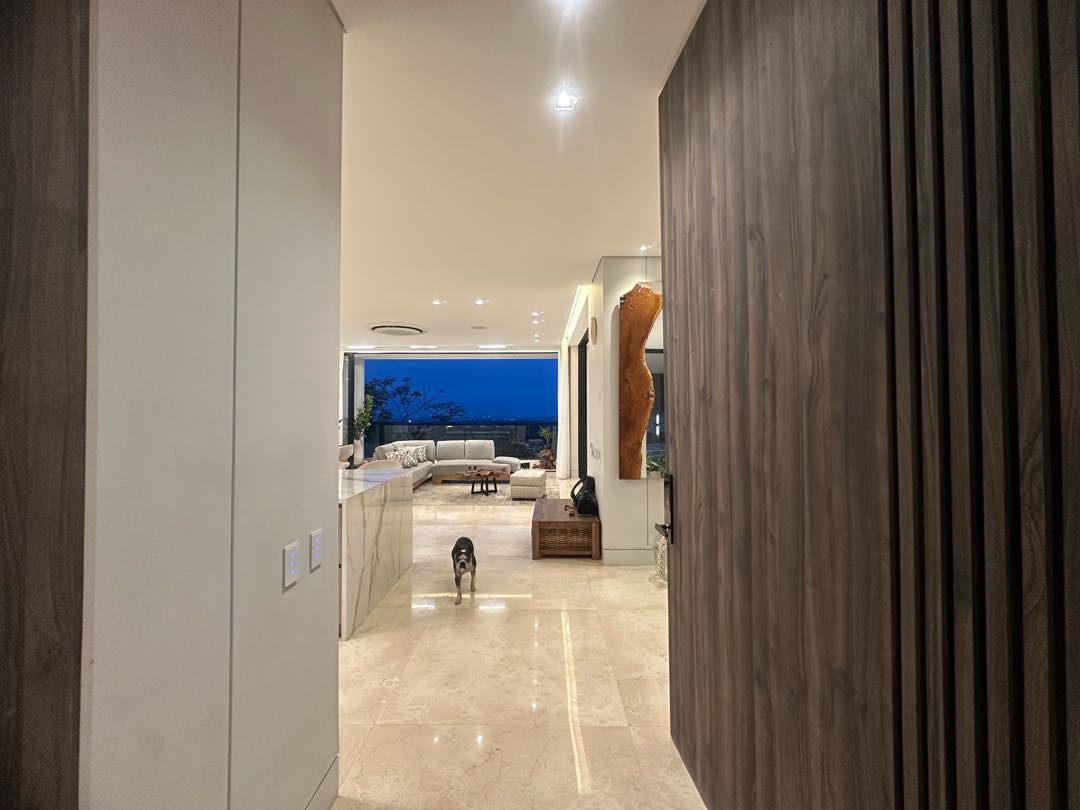 SE VENDE CASA DE LUJO EN YARUMAL PANCE