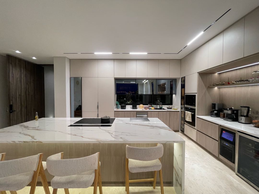 SE VENDE CASA DE LUJO EN YARUMAL PANCE