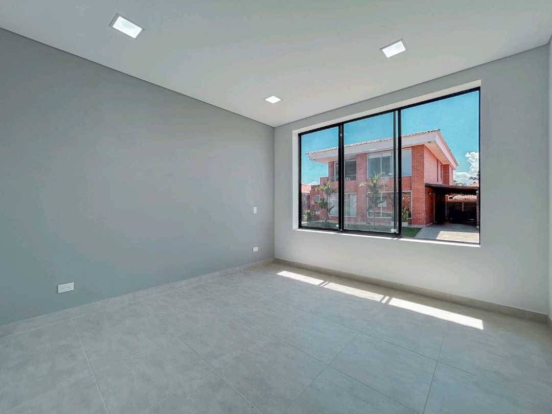 VENDE CASA DE LUJO PARA ESTRENAR EL CASTILLO JAMUNDI W10226162 ISA