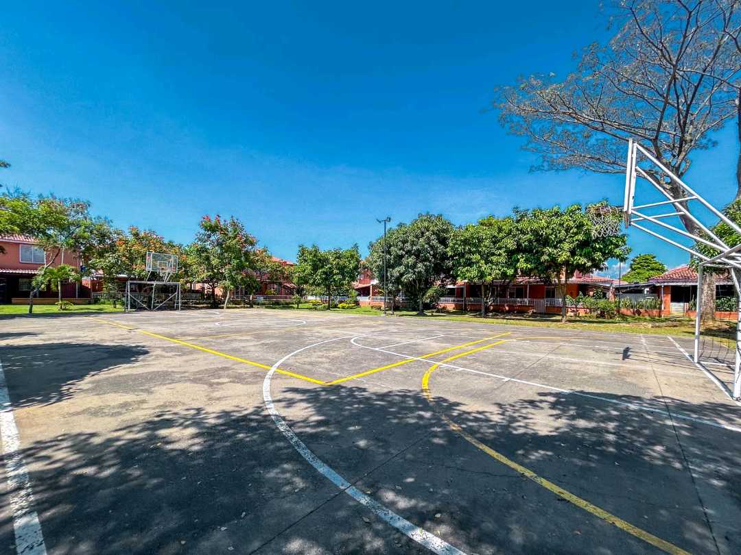 VENDE CASA DE LUJO PARA ESTRENAR EL CASTILLO JAMUNDI W10226162 ISA