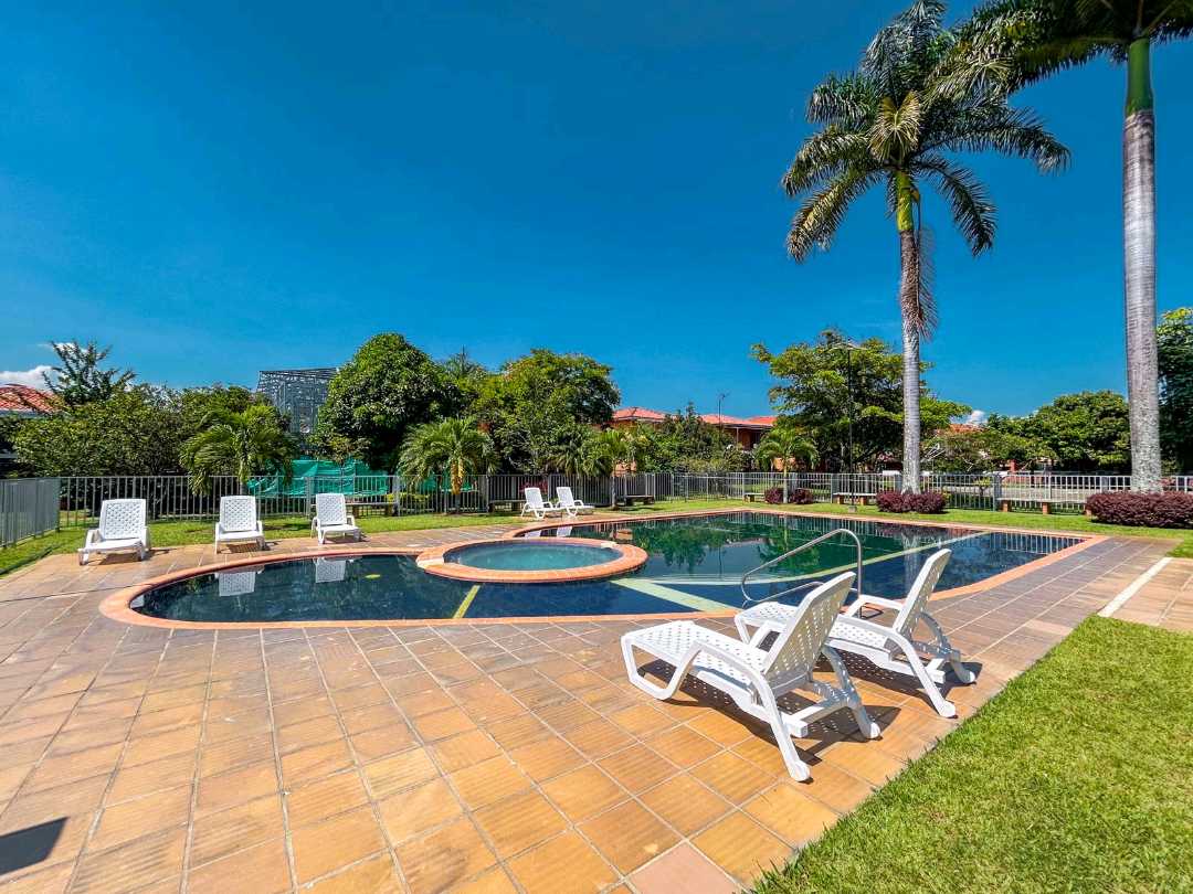 VENDE CASA DE LUJO PARA ESTRENAR EL CASTILLO JAMUNDI W10226162 ISA