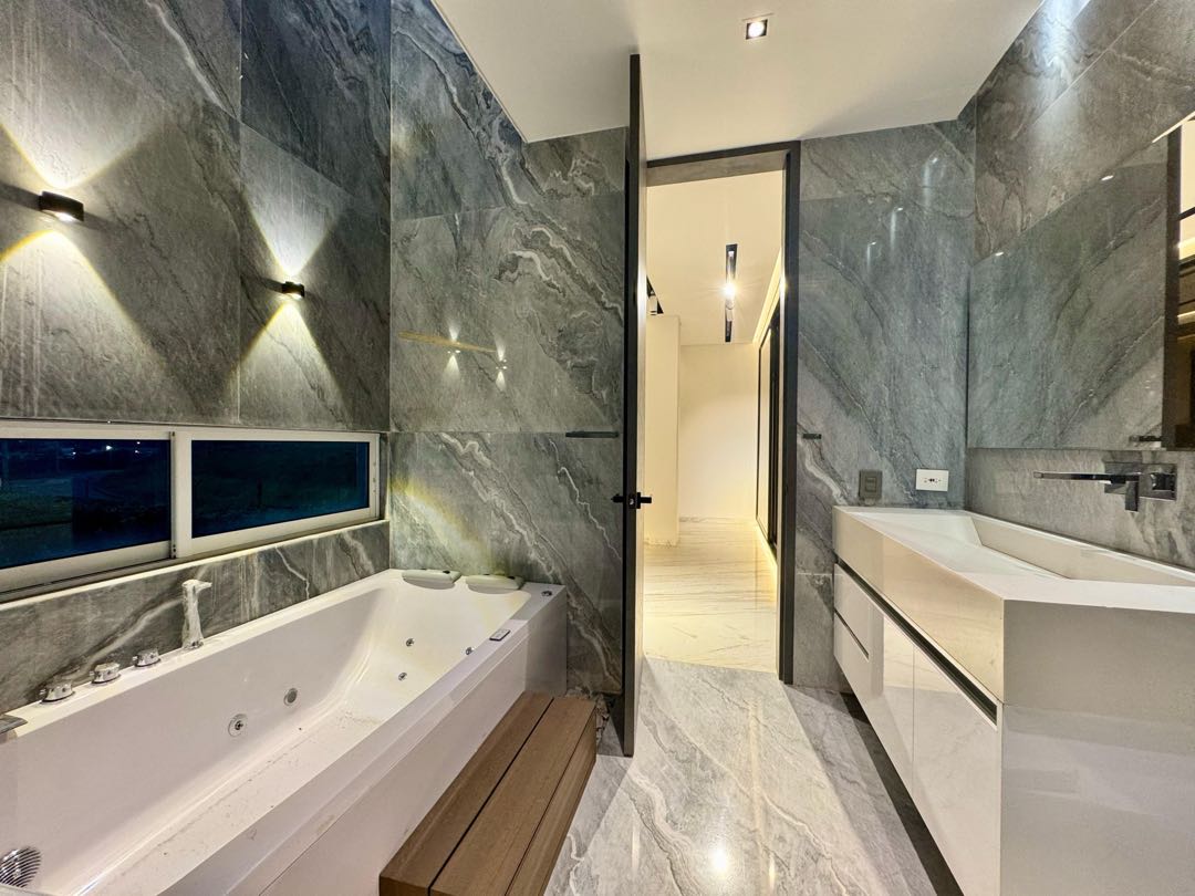 SE VENDE CASA DE ULTRA LUJO EN CIUDAD JARDÍN CALI