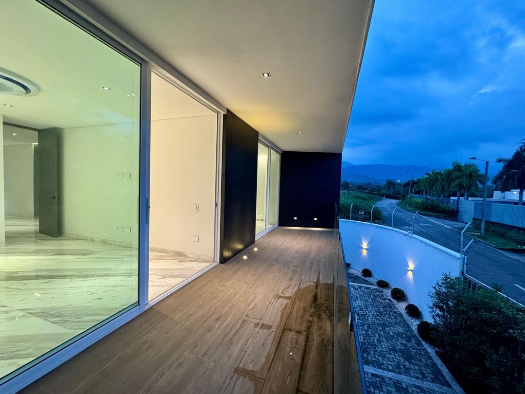 SE VENDE CASA DE ULTRA LUJO EN CIUDAD JARDÍN CALI
