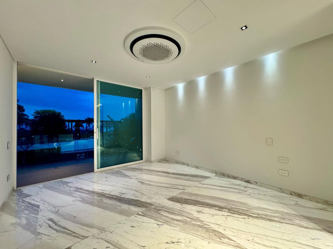 SE VENDE CASA DE ULTRA LUJO EN CIUDAD JARDÍN CALI