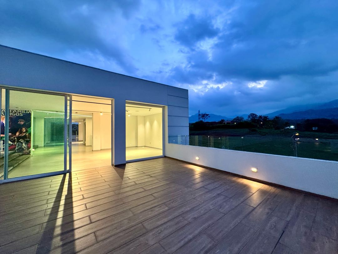 SE VENDE CASA DE ULTRA LUJO EN CIUDAD JARDÍN CALI