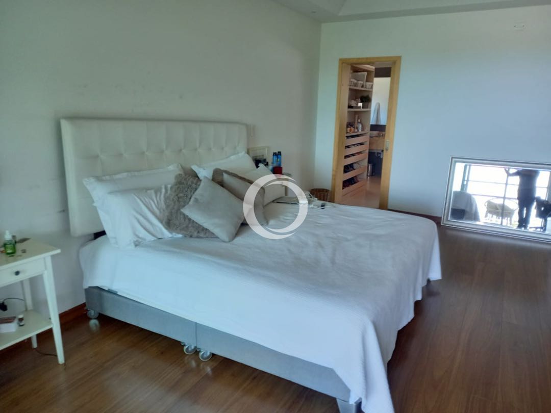 SE VENDE CASA EN BALCÓN DE LA LOMA PANCE