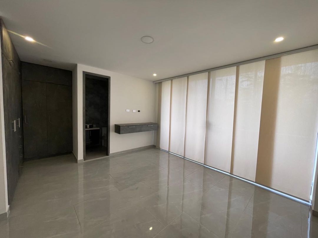SE VENDE CASA EN CIUDAD 2000 VILLAMAGNA CALI