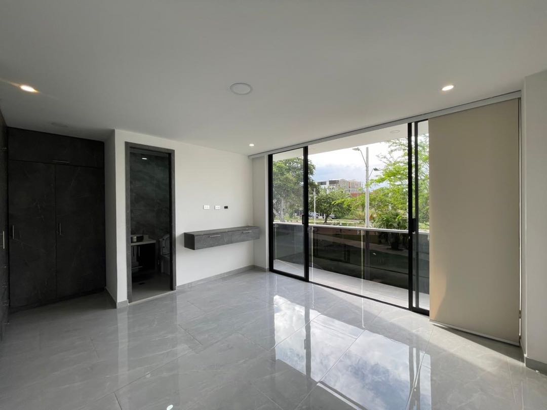 SE VENDE CASA EN CIUDAD 2000 VILLAMAGNA CALI