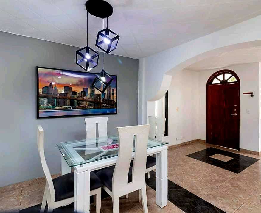 SE VENDE CASA EN  CIUDADELA COMFANDI W9424798 ISA-JR