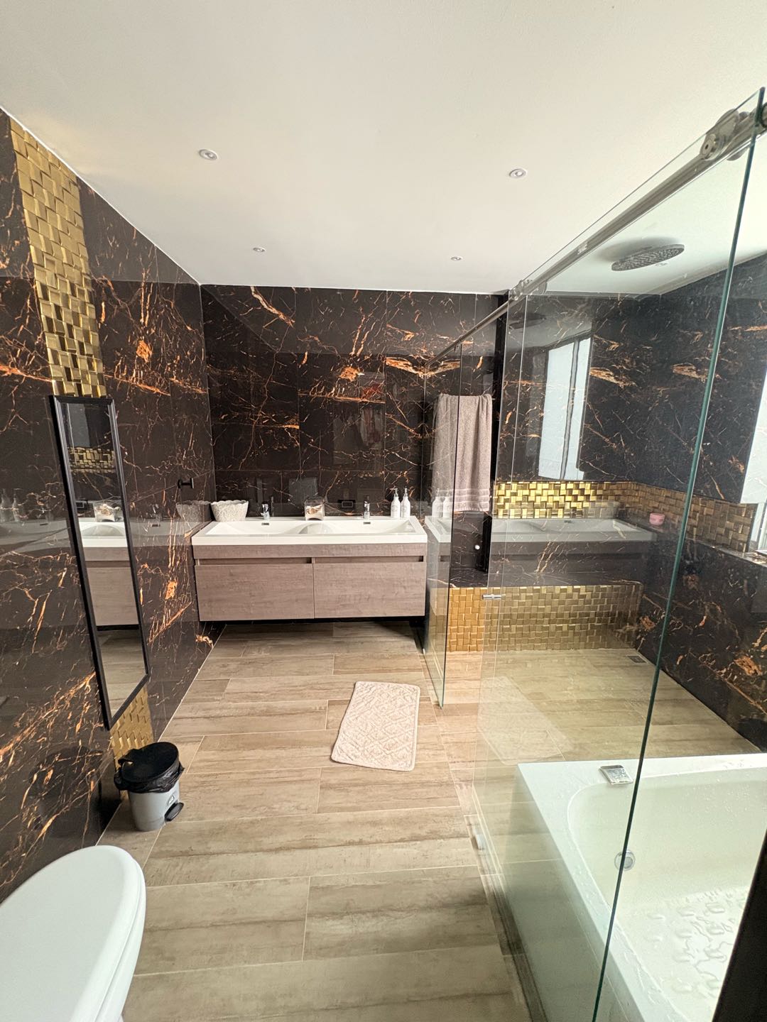 SE VENDE CASA EN CONDOMINIO GUADUALES DE LAS MERCEDES