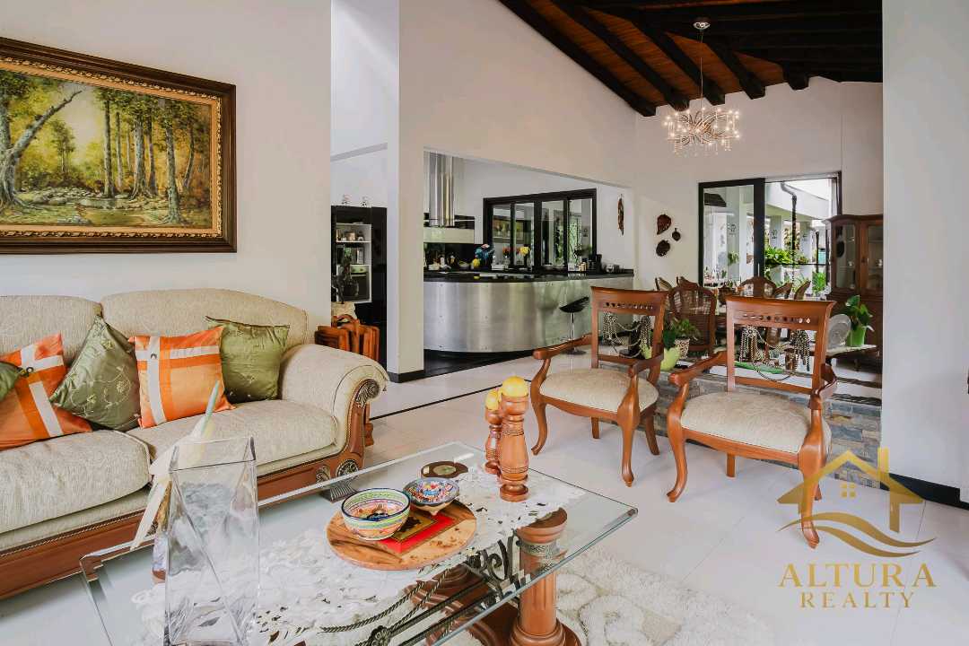 SE VENDE CASA EN CONJUNTO CERRADO NORTE DE ARMENIA