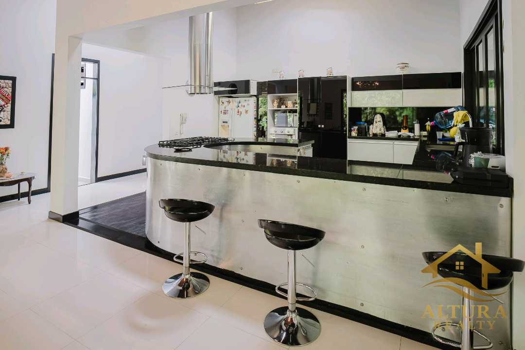 SE VENDE CASA EN CONJUNTO CERRADO NORTE DE ARMENIA