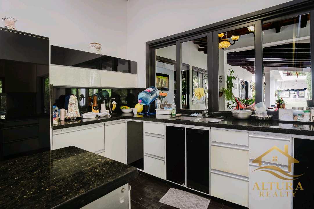 SE VENDE CASA EN CONJUNTO CERRADO NORTE DE ARMENIA