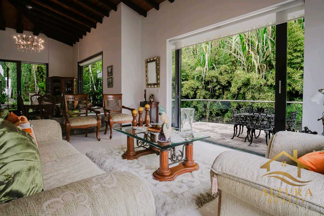 SE VENDE CASA EN CONJUNTO CERRADO NORTE DE ARMENIA