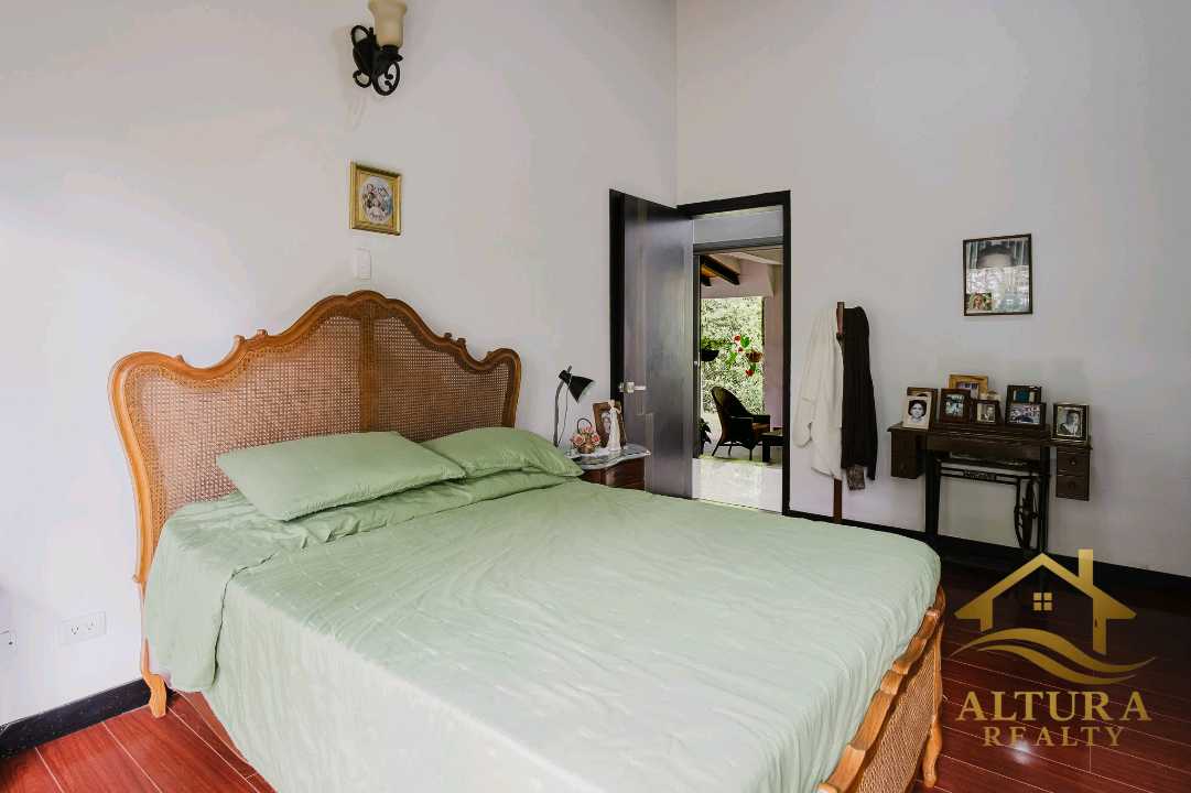 SE VENDE CASA EN CONJUNTO CERRADO NORTE DE ARMENIA