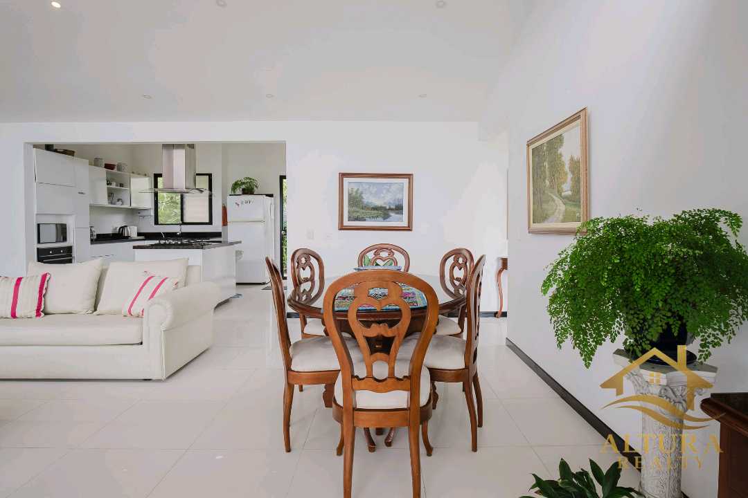 SE VENDE CASA EN CONJUNTO CERRADO CIRCASIA QUINDÍO