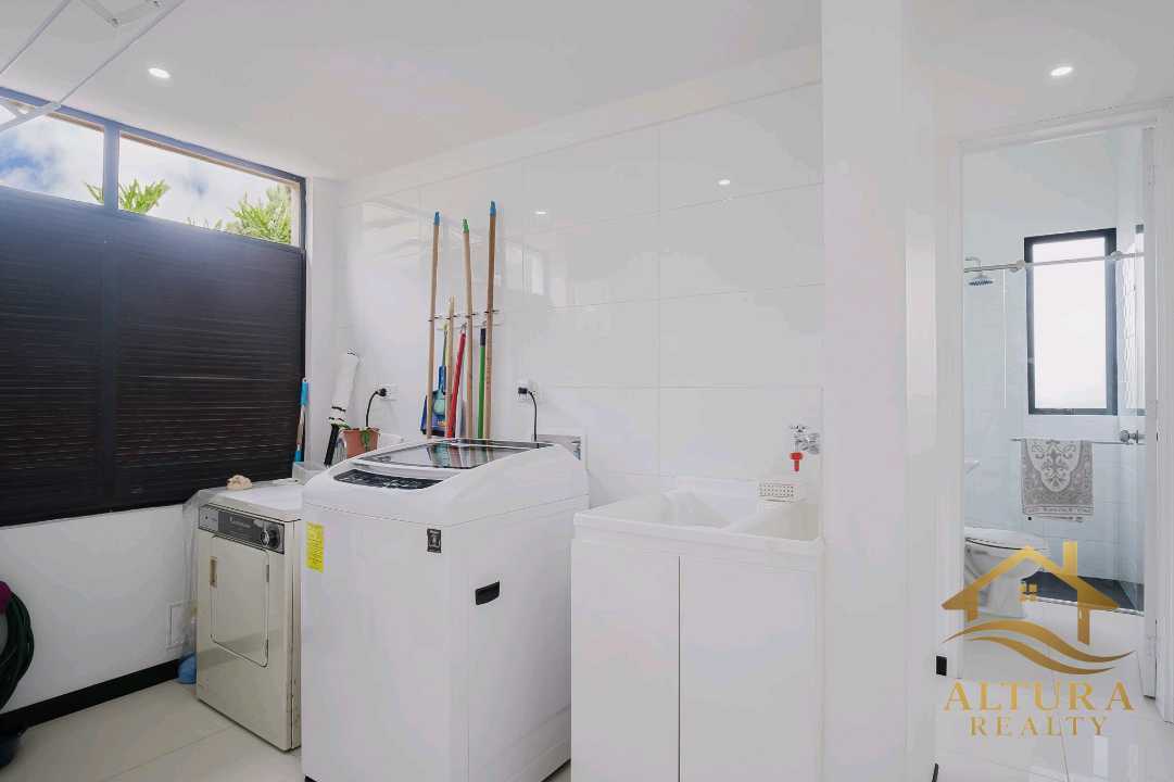 SE VENDE CASA EN CONJUNTO CERRADO CIRCASIA QUINDÍO