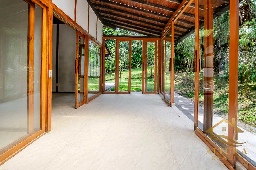 SE VENDE CASA EN CONJUNTO CERRADO ARMENIA CIRCASIA