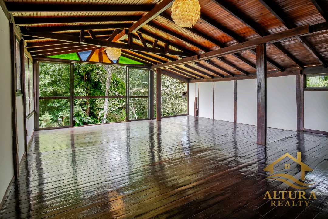 SE VENDE CASA EN CONJUNTO CERRADO ARMENIA CIRCASIA