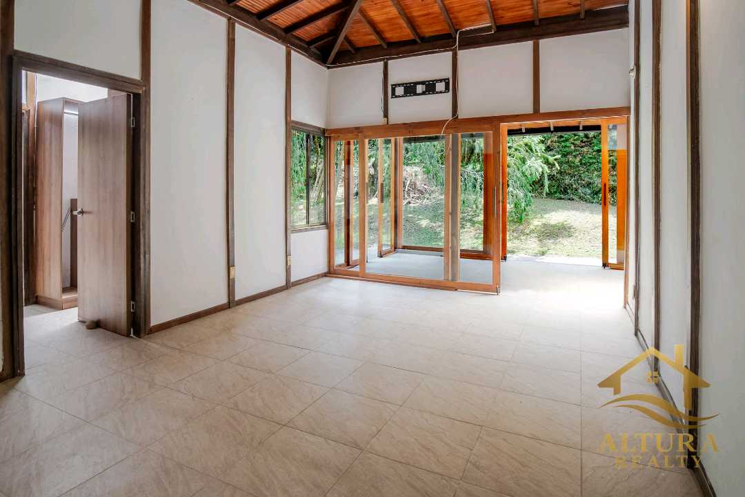 SE VENDE CASA EN CONJUNTO CERRADO ARMENIA CIRCASIA