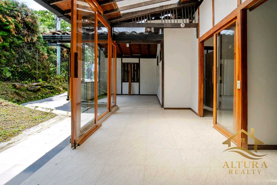 SE VENDE CASA EN CONJUNTO CERRADO ARMENIA CIRCASIA