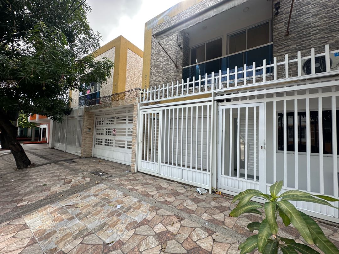 Se Vende Casa en Conjunto El Recreo Barranquilla