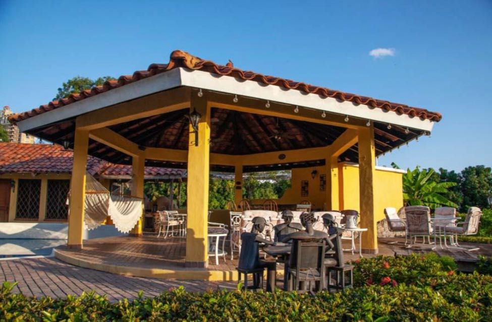 Se Vende Casa en Coronado, Club de Golf