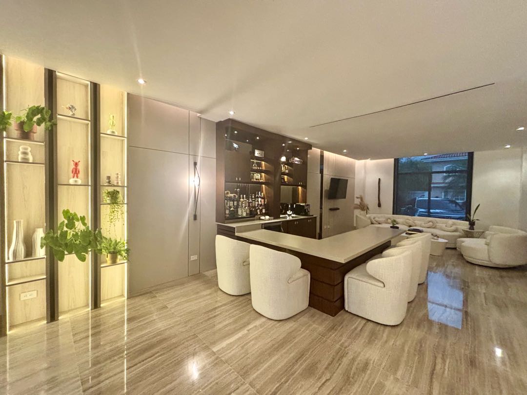 Se Alquila Casa en Costa Las Perlas, Costa del Este