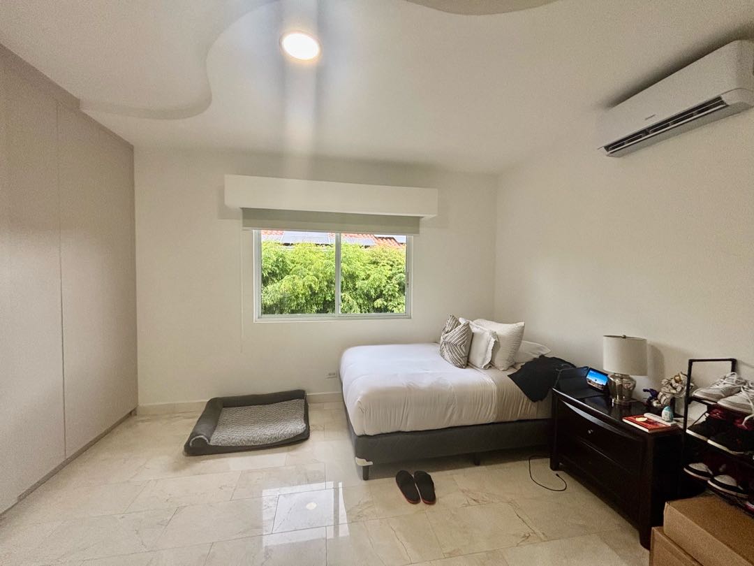 Se Alquila Casa en Costa Las Perlas, Costa del Este