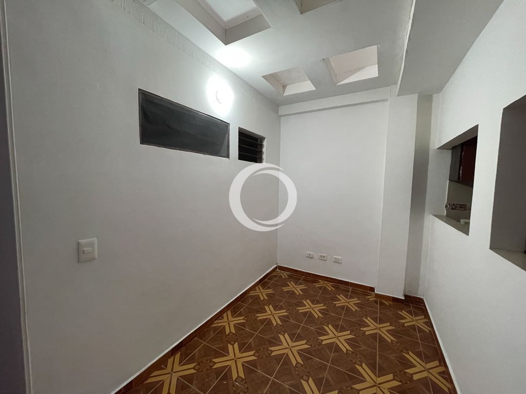 SE VENDE CASA BIFAMILIAR EN COUNTRY PLAZA JAMUNDI