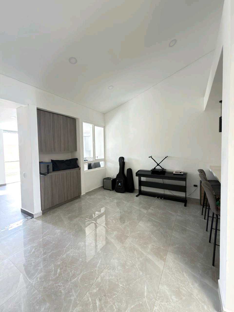 SE VENDE CASA EN EL CASTILLO W9930938 ISA