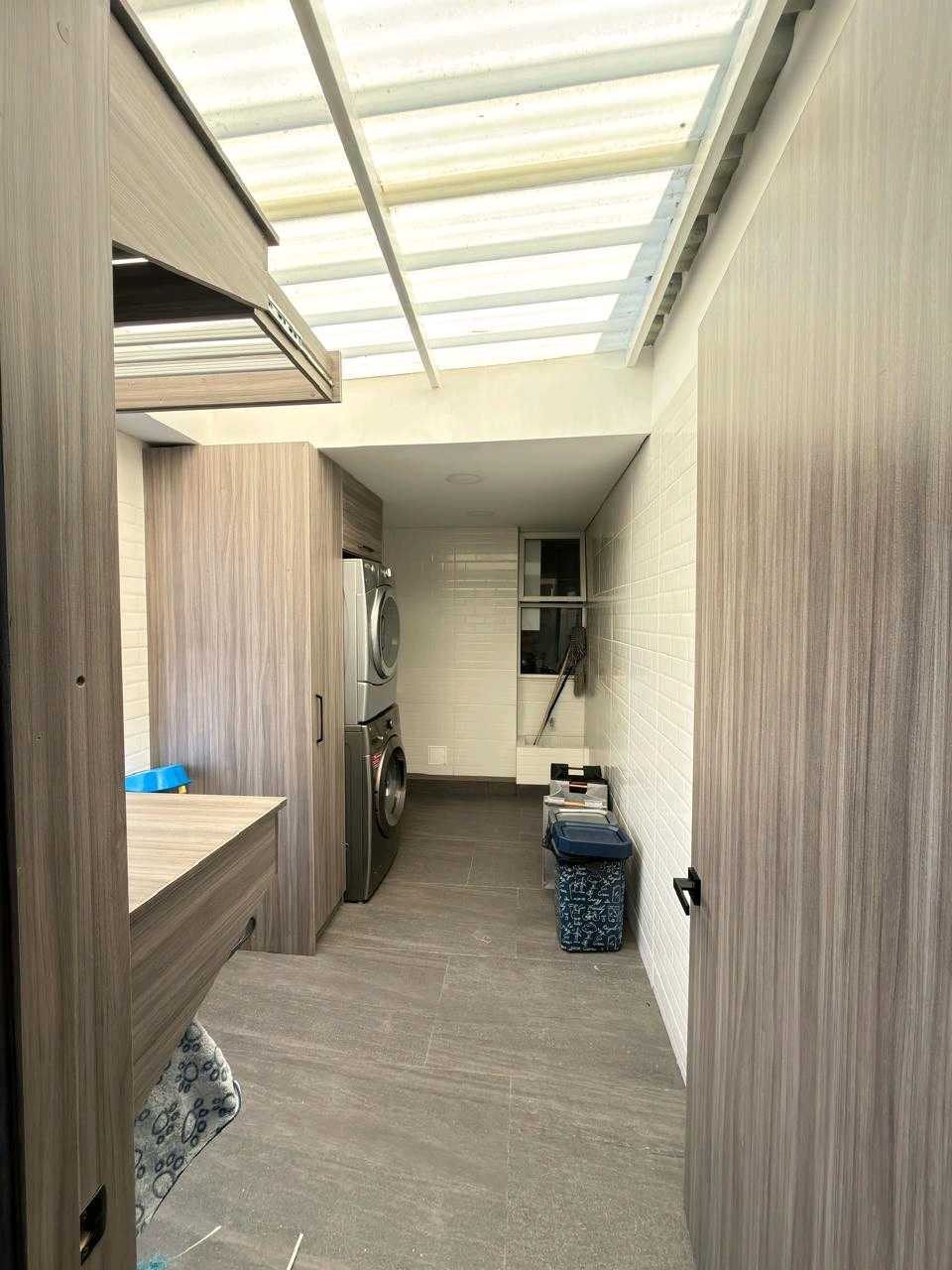 SE VENDE CASA EN EL CASTILLO W9930938 ISA