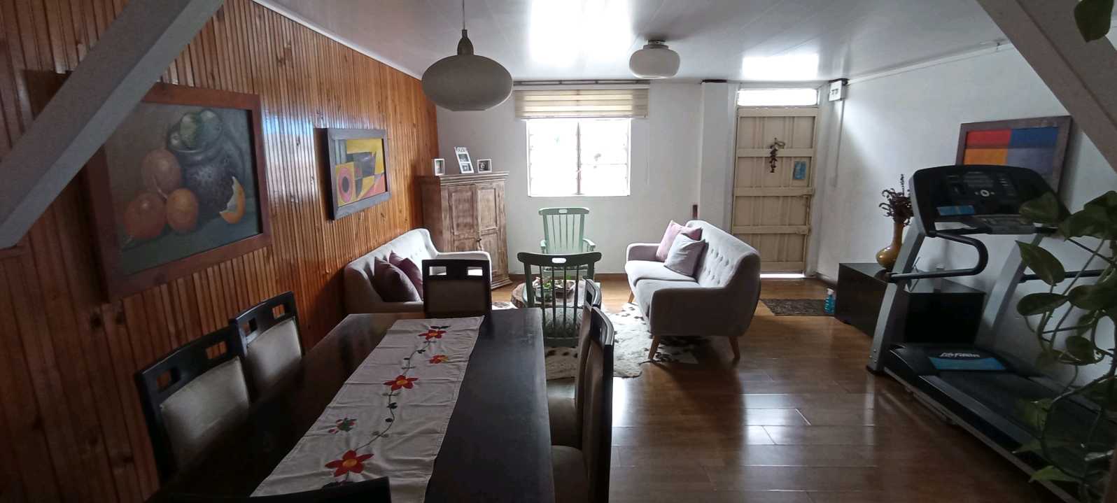 SE VENDE CASA EN EL CENTRO DE CIRCASIA