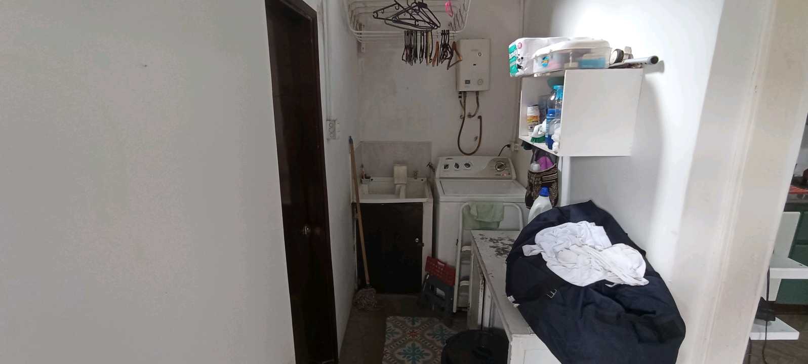 SE VENDE CASA EN EL CENTRO DE CIRCASIA