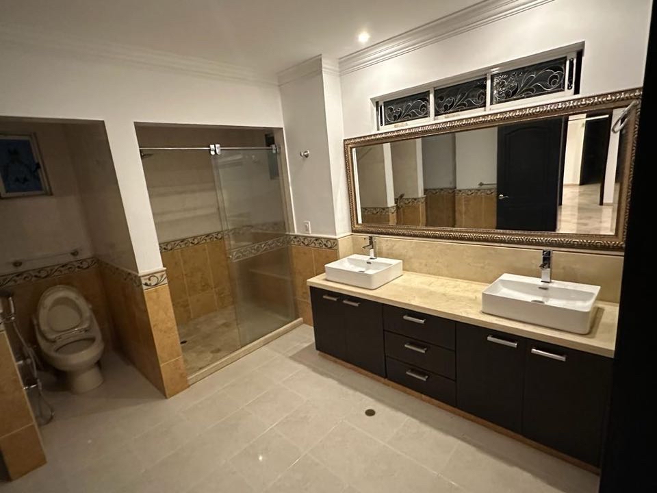SE VENDE CASA EN EL INGENIO SUR DE CALI