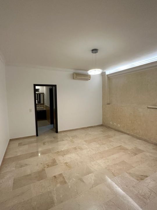 SE VENDE CASA EN EL INGENIO SUR DE CALI