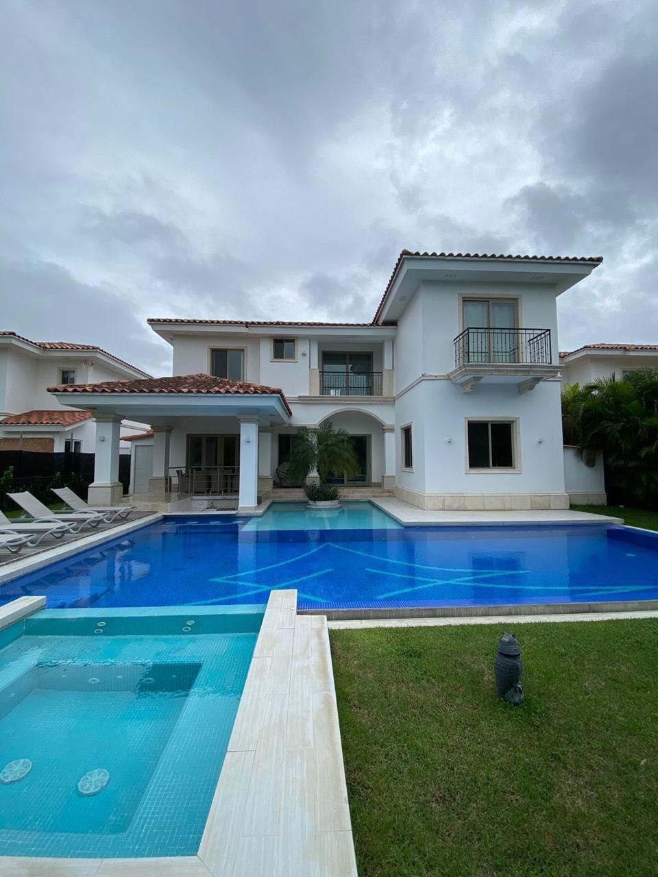 Se Vende Casa en Fairway Santa Maria