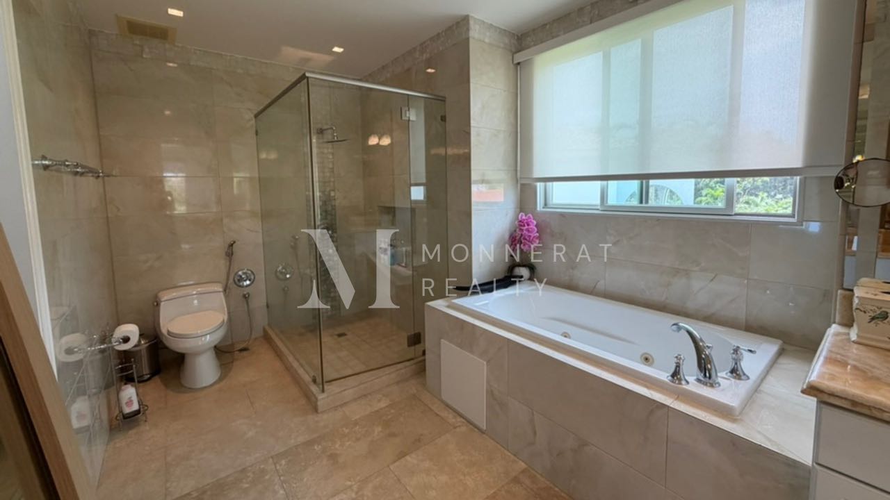 SE VENDE HERMOSA CASA EN FAIRWAY SANTA MARIA