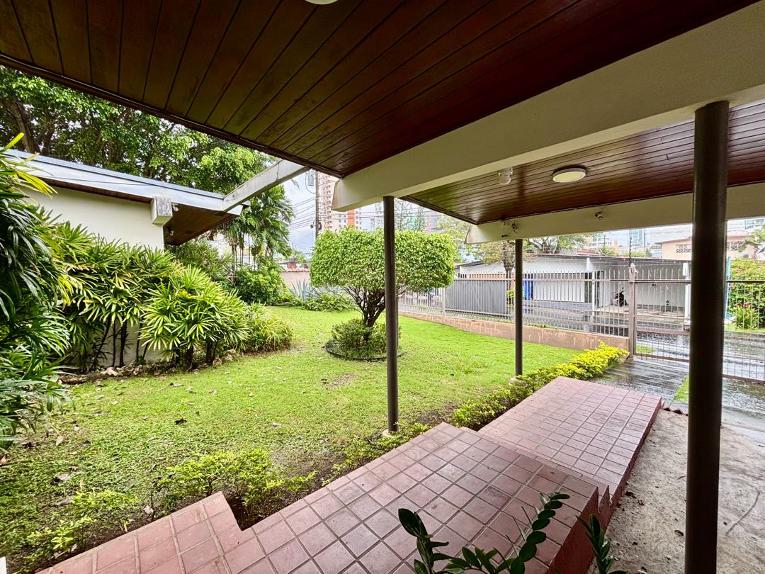 Se Vende Casa en San Francisco Zonificacion ZM6