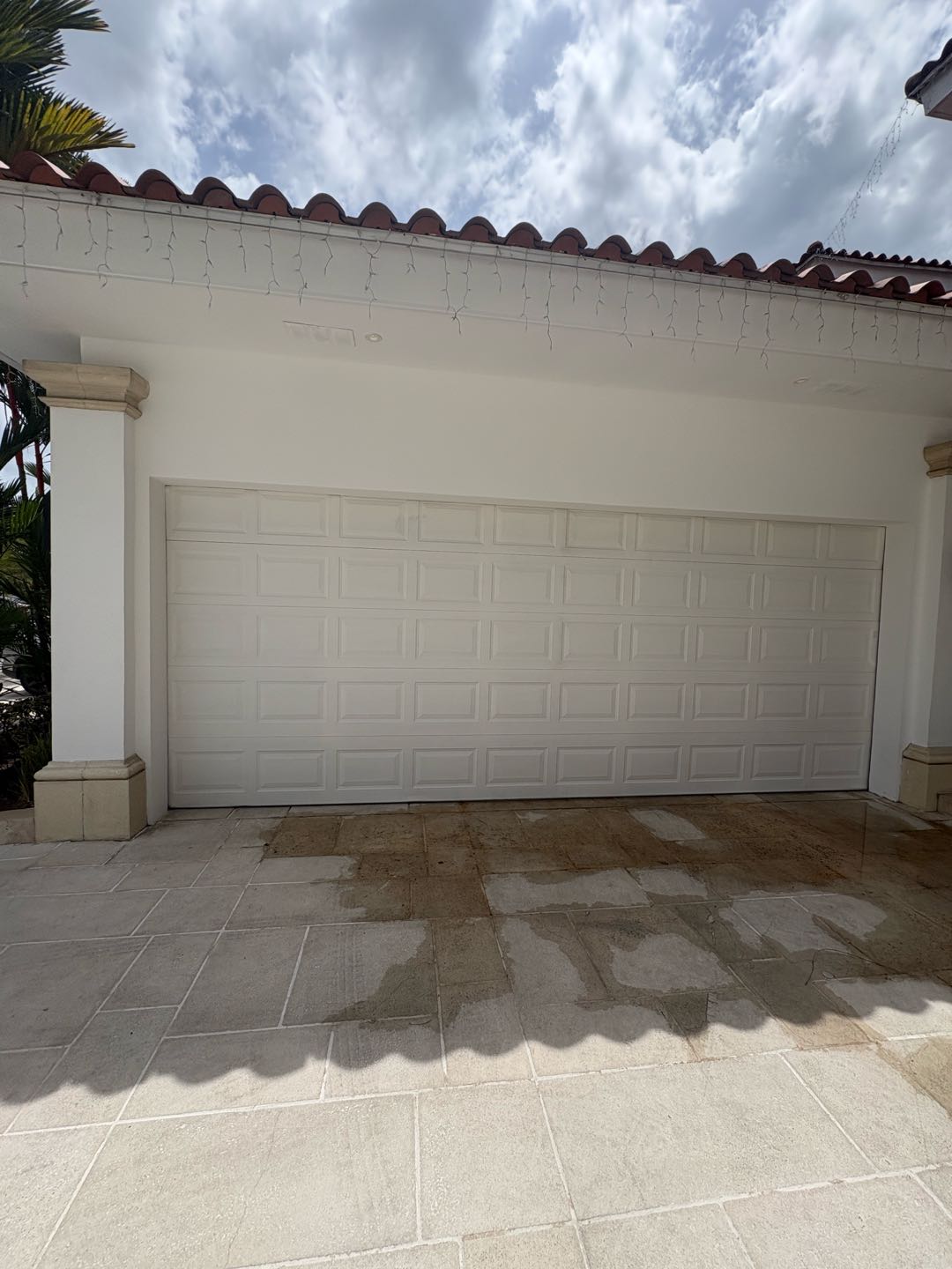 SE VENDE CASA CON PISCINA EN SANTA MARIA