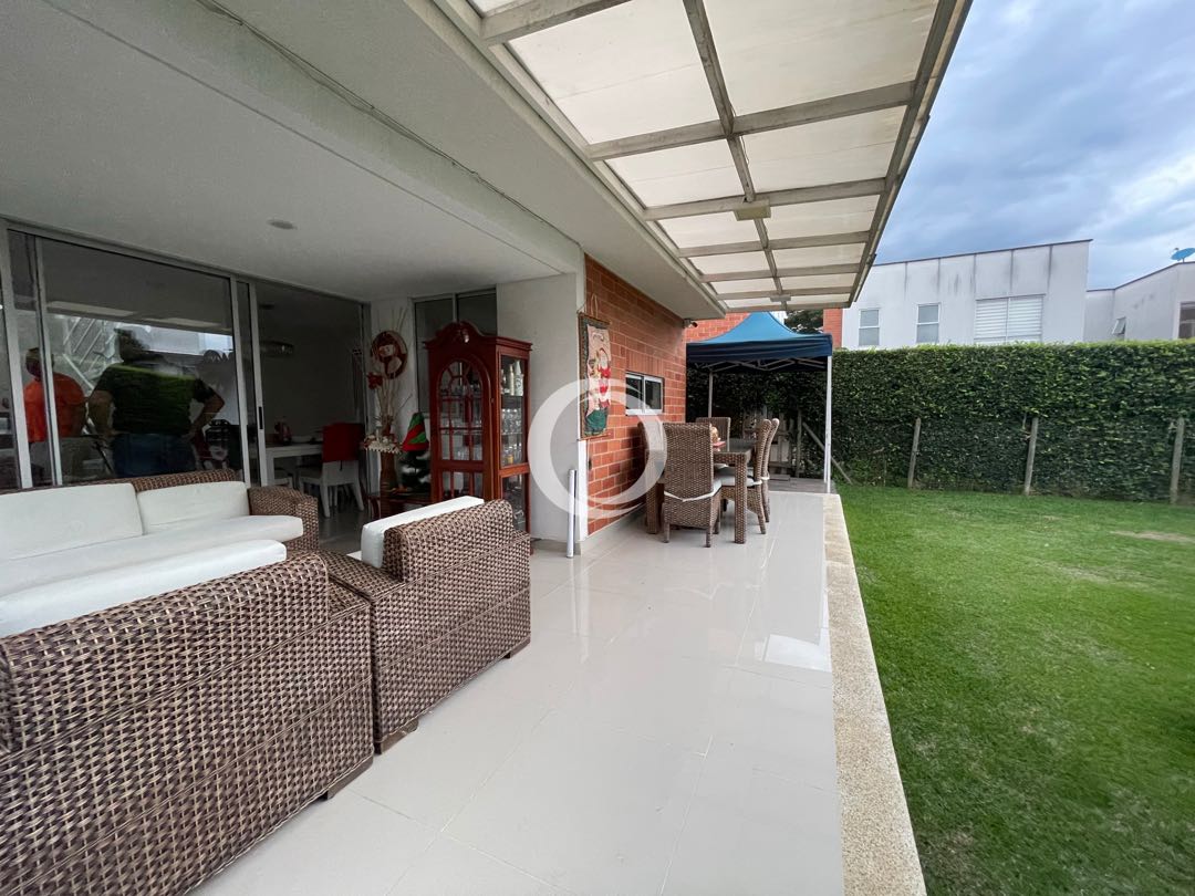 SE VENDE CASA EN SENDEROS DE LA MORADA JAMUNDI