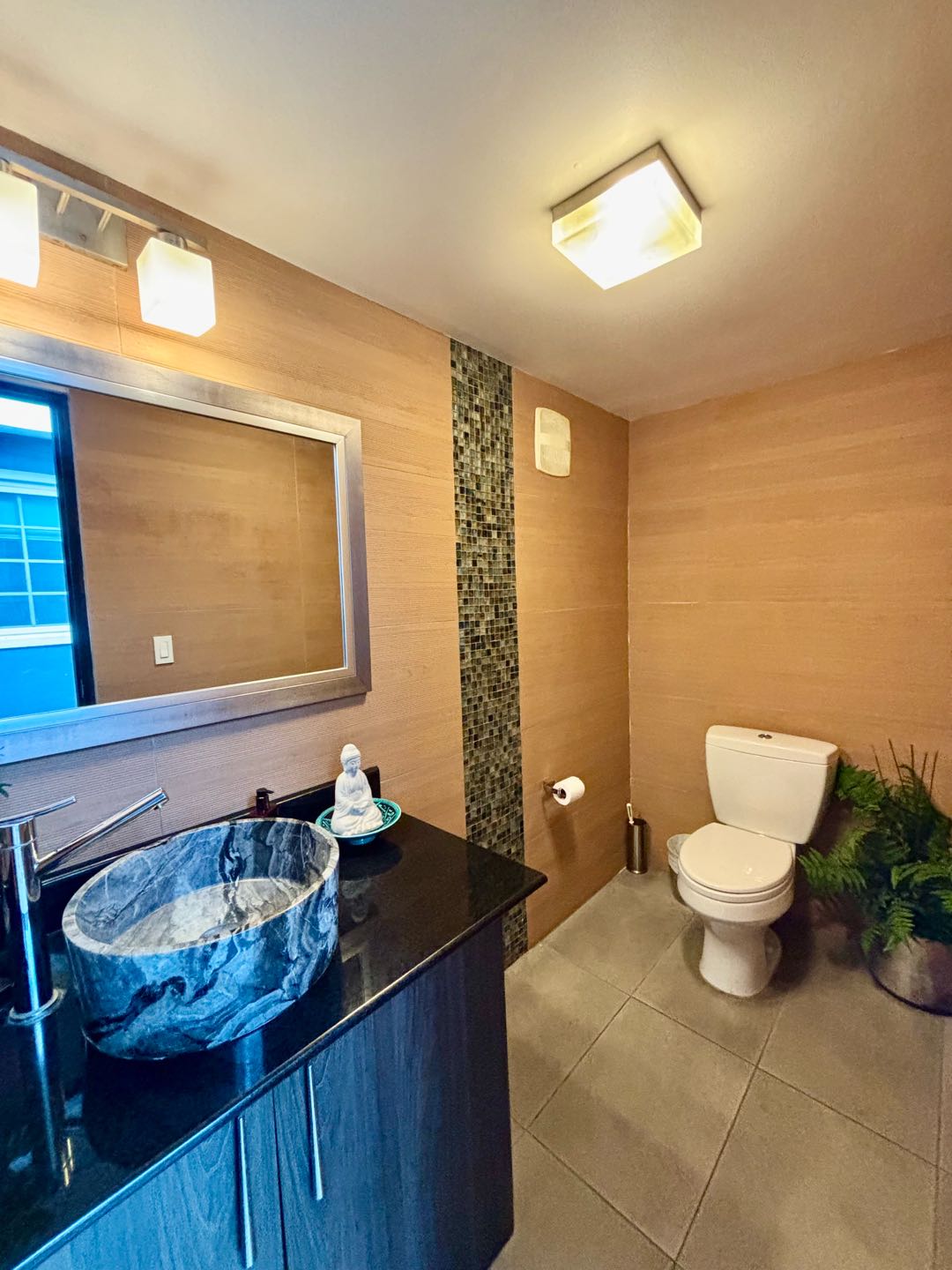 Se Vende Casa en Villa Valencia, Costa Sur