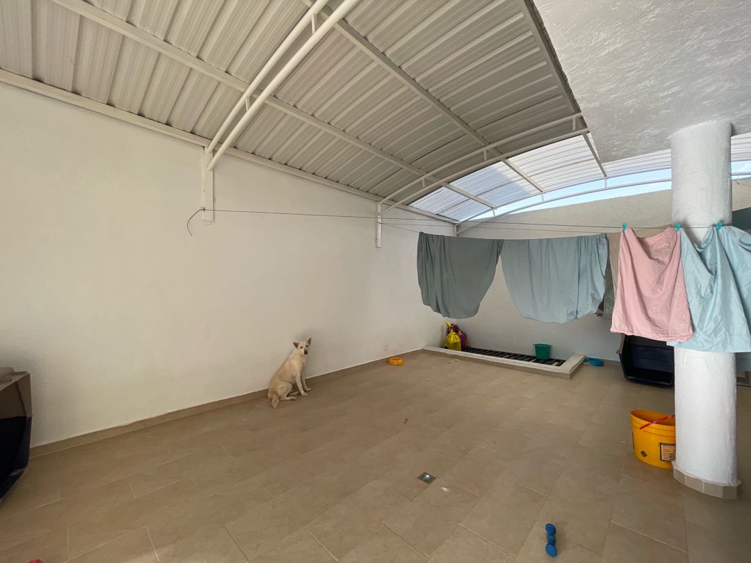 SE VENDE CASA EN VILLAMAGNA CIUDAD 2000