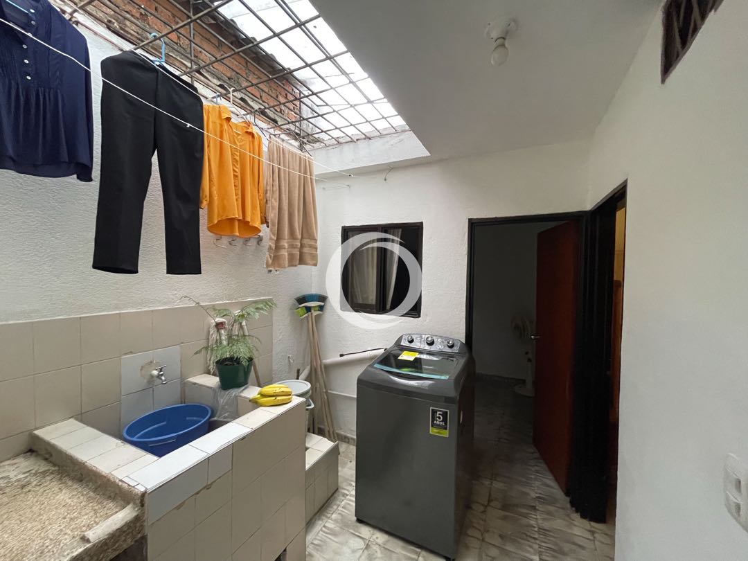 SE VENDE CASA ESQUINERA EN LA PRADERA JAMUNDI