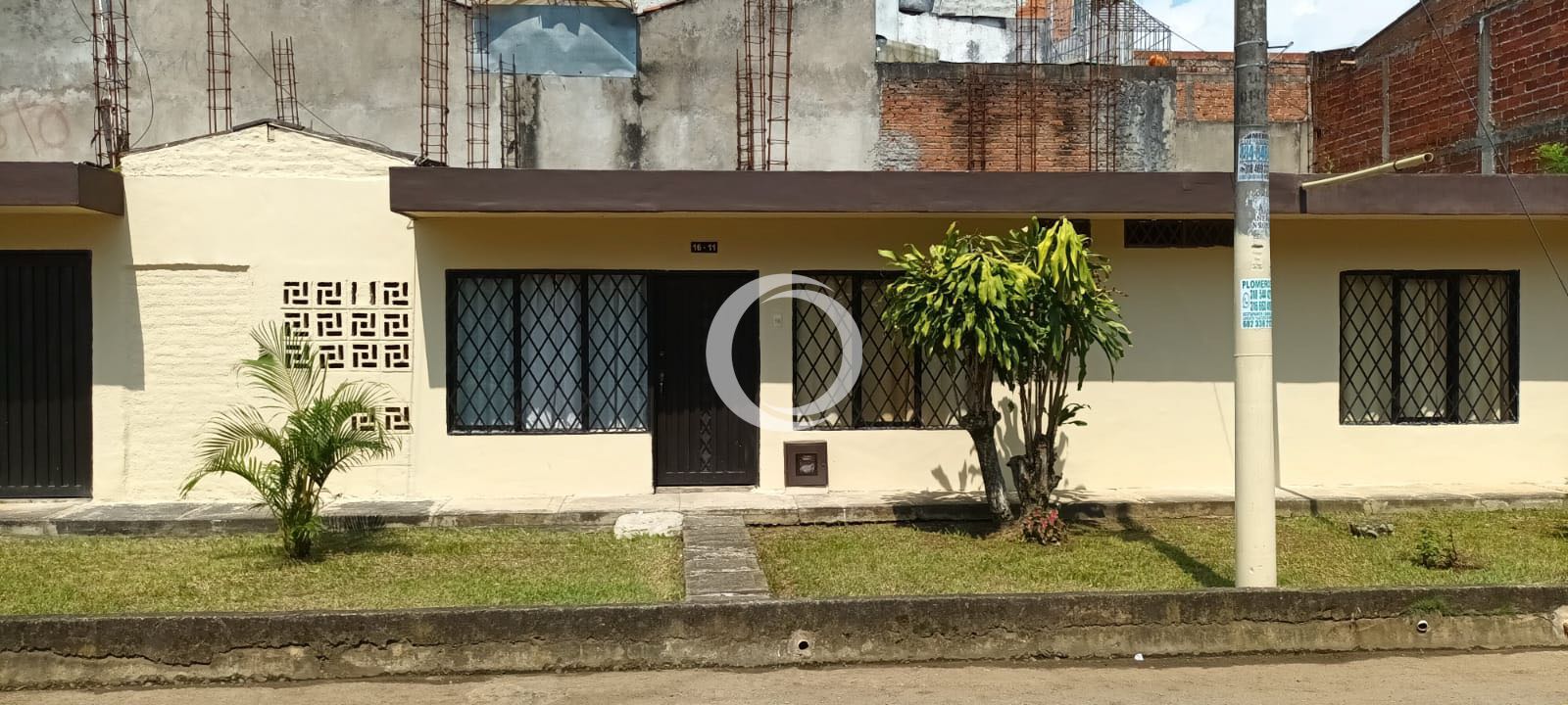 SE VENDE CASA ESQUINERA EN LA PRADERA JAMUNDI