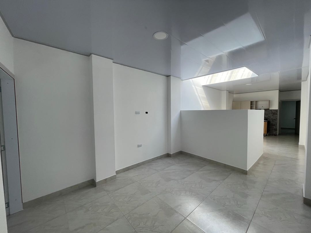 SE VENDE CASA MULTIFAMILIAR EN JUNIN